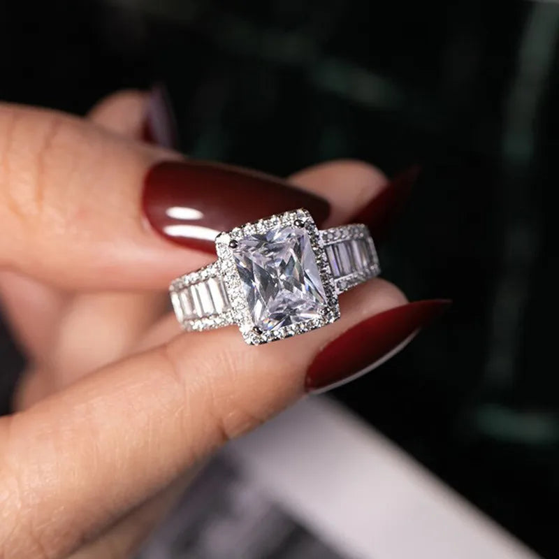 Anel Cravejado Moissanite Luxe