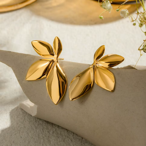 Brinco Folha Banhado a Ouro 18k