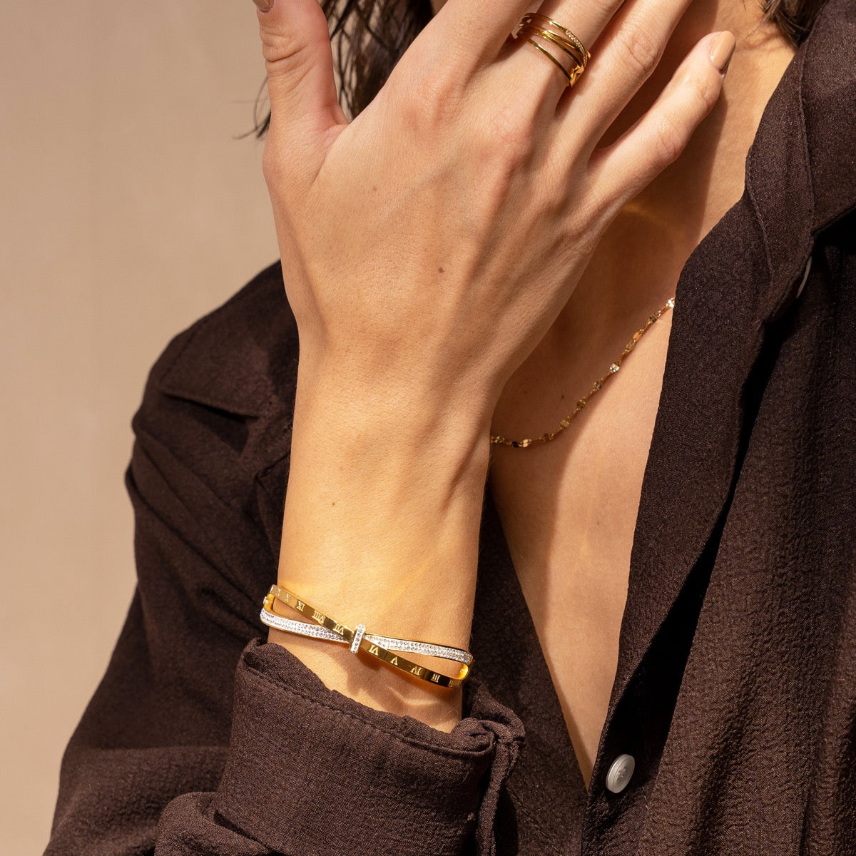 Bracelete Números Romanos Banhado a Ouro 18k