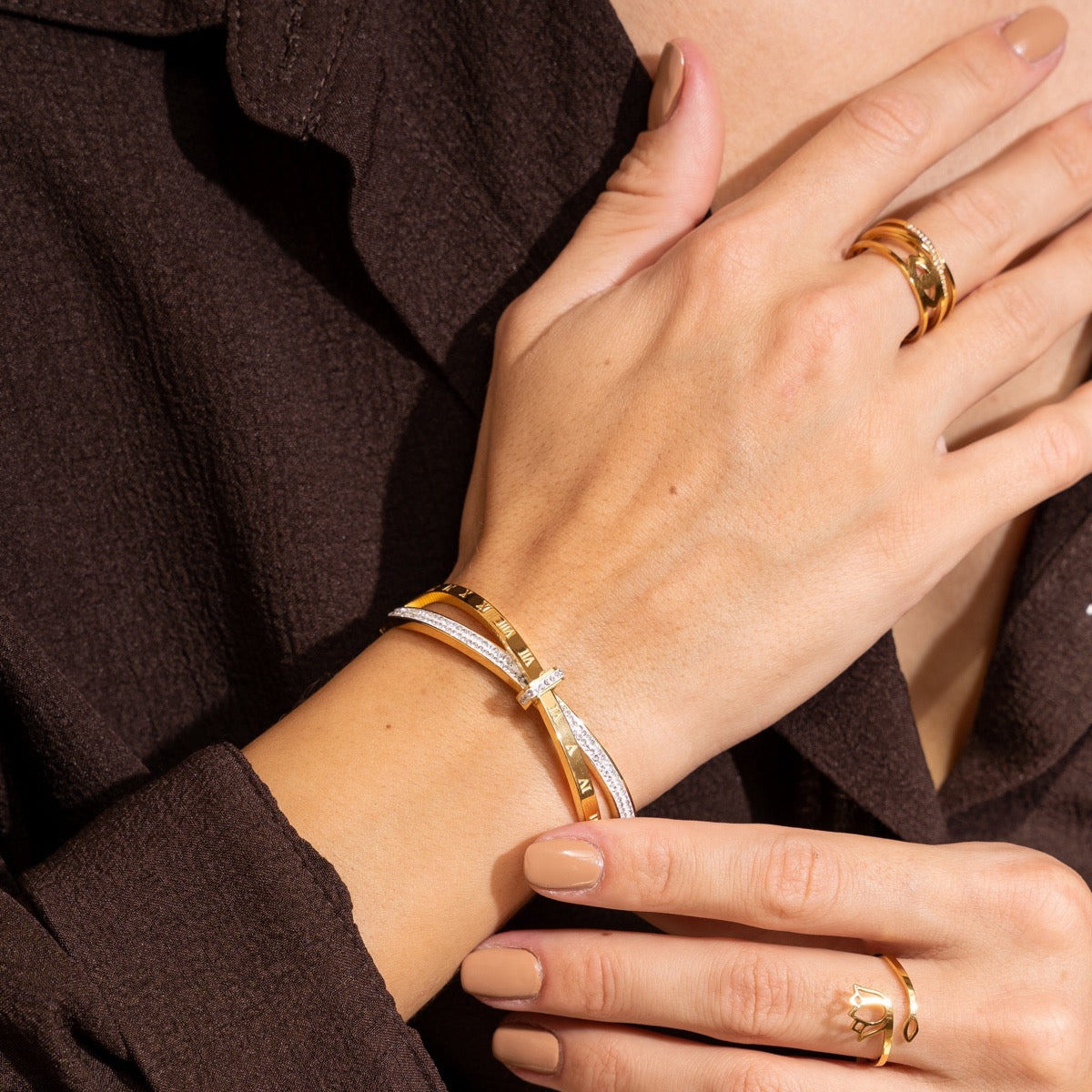 Bracelete Números Romanos Banhado a Ouro 18k