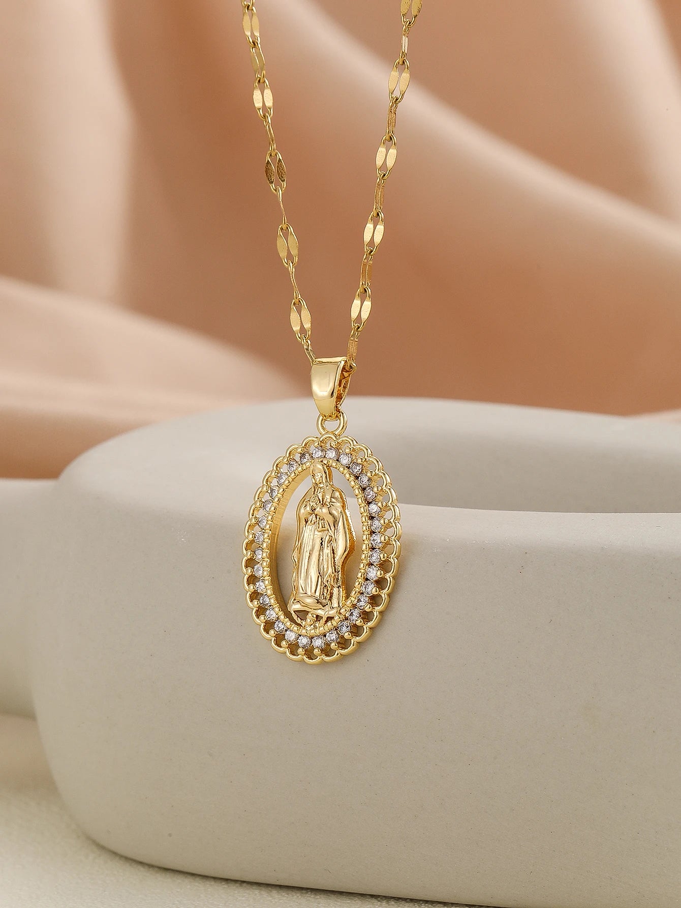 Colares com Pingente Virgem Maria Banhado a Ouro 18K