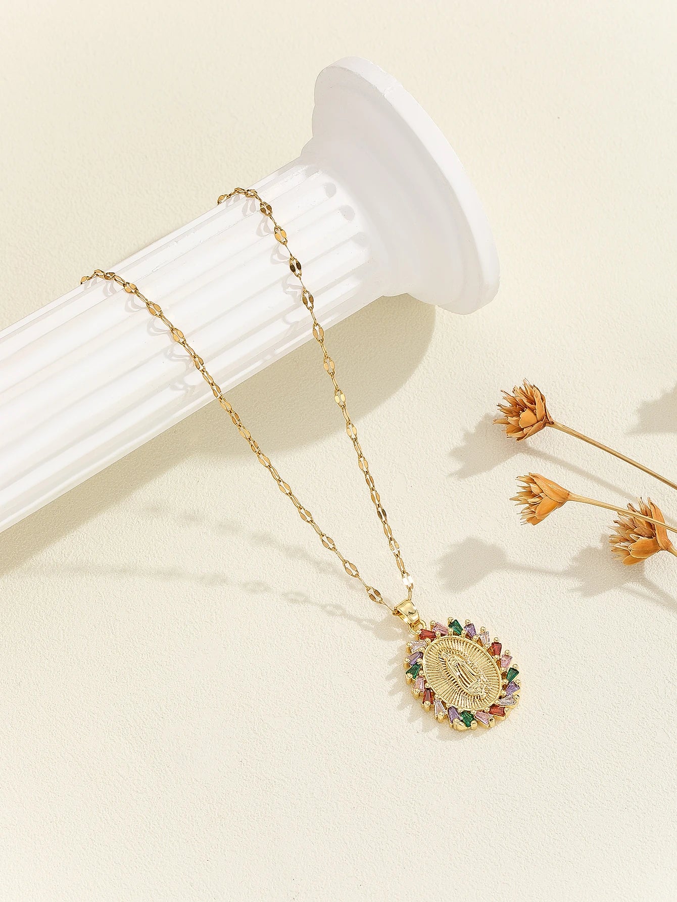 Colares com Pingente Virgem Maria Banhado a Ouro 18K