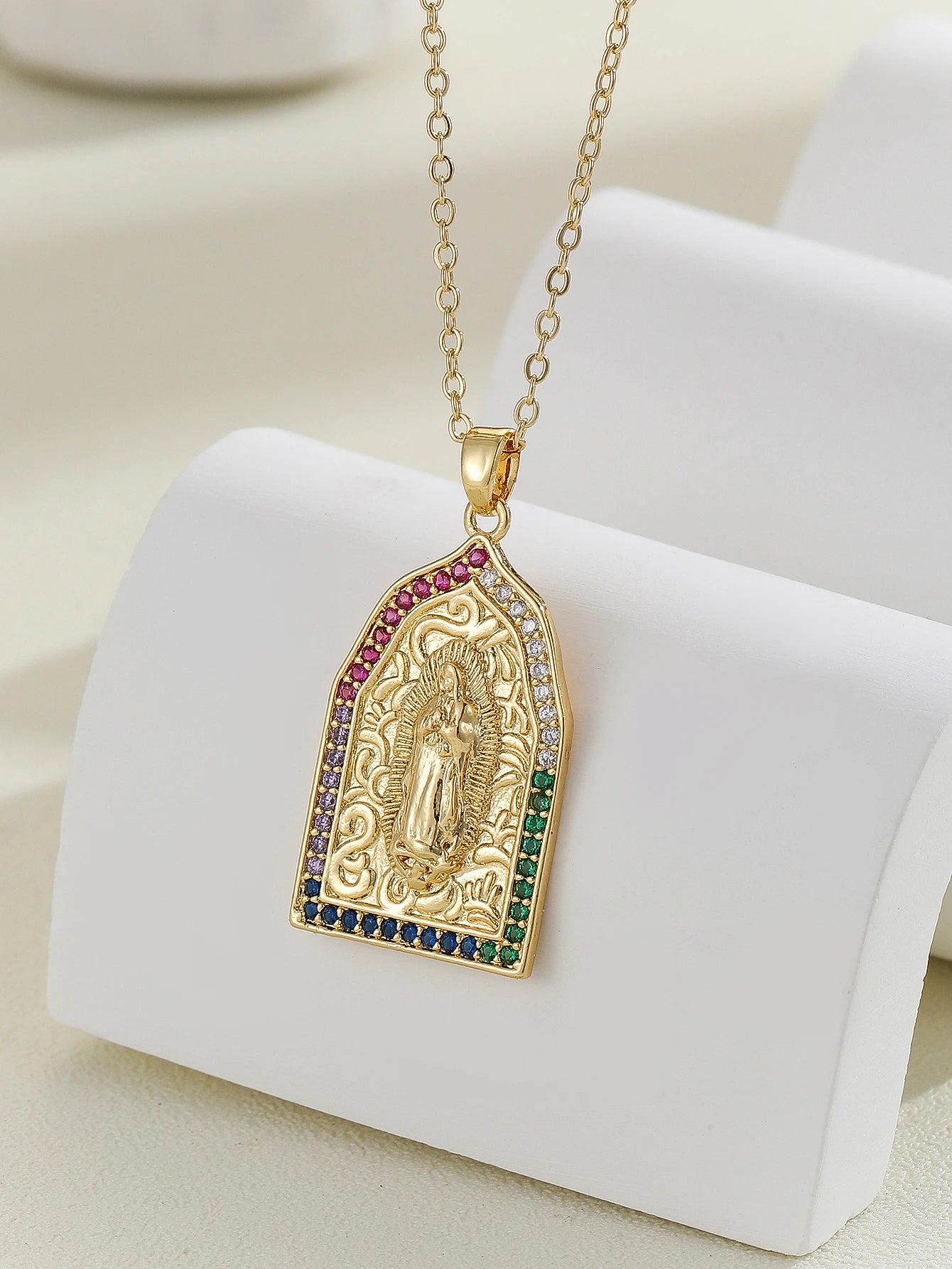Colares com Pingente Virgem Maria Banhado a Ouro 18K