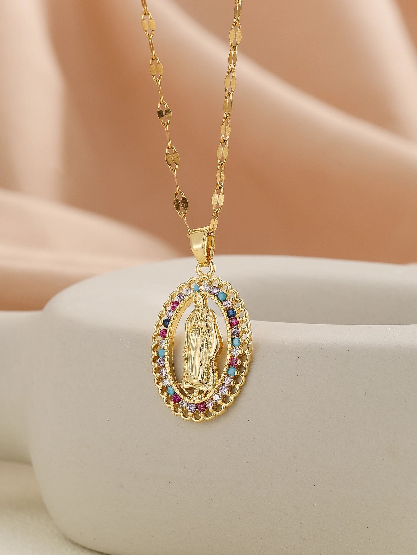 Colares com Pingente Virgem Maria Banhado a Ouro 18K