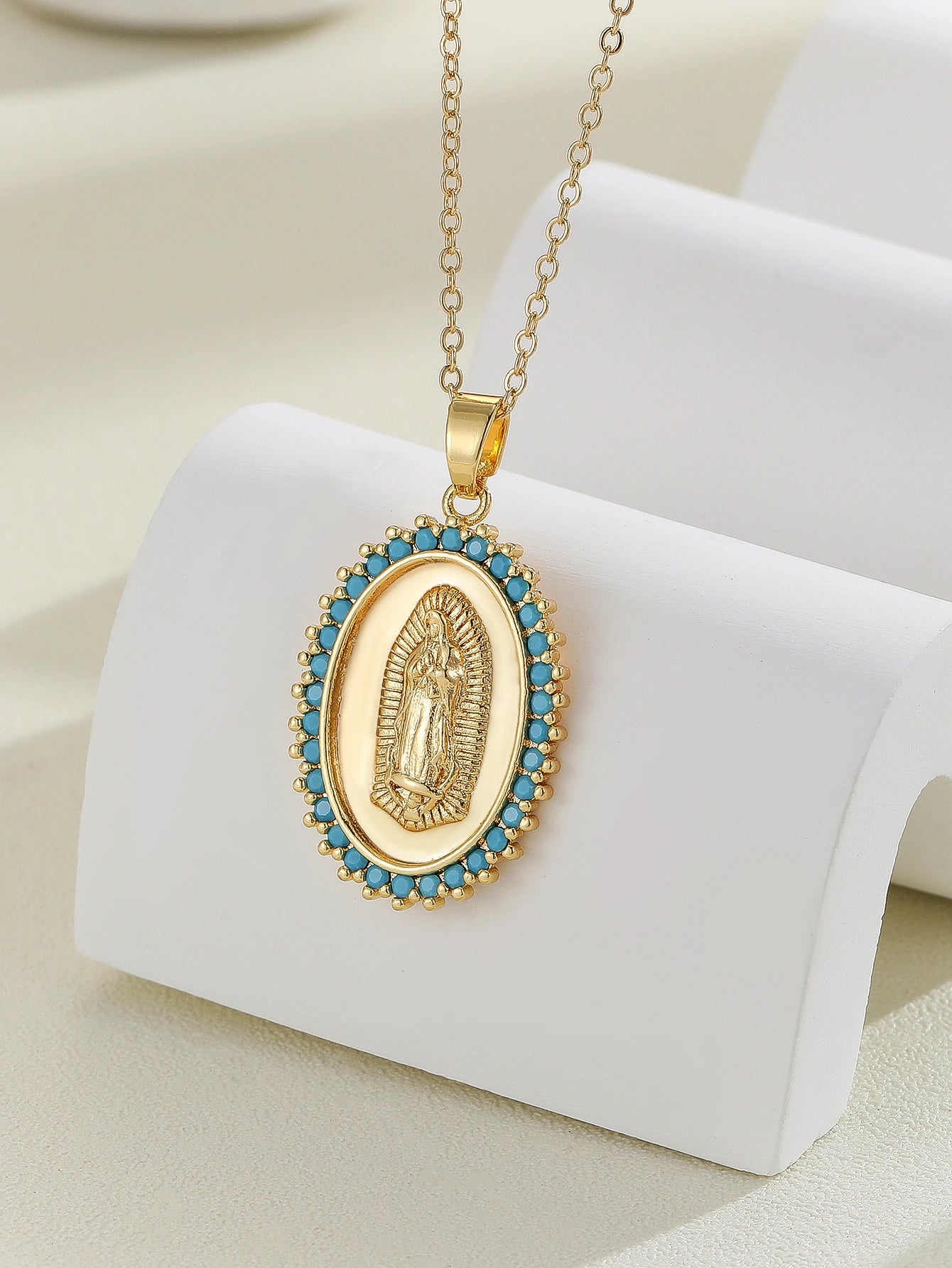 Colares com Pingente Virgem Maria Banhado a Ouro 18K