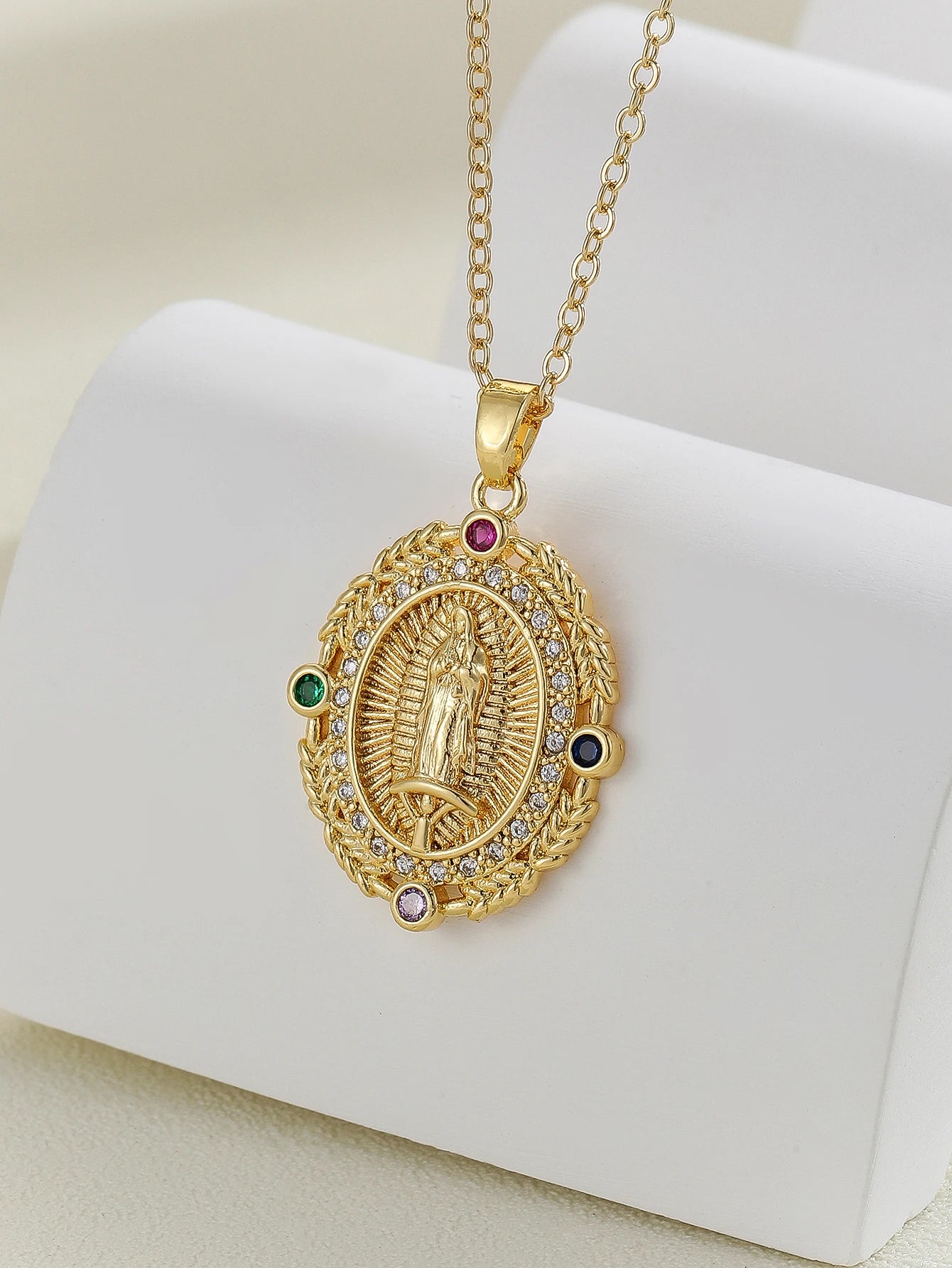 Colares com Pingente Virgem Maria Banhado a Ouro 18K