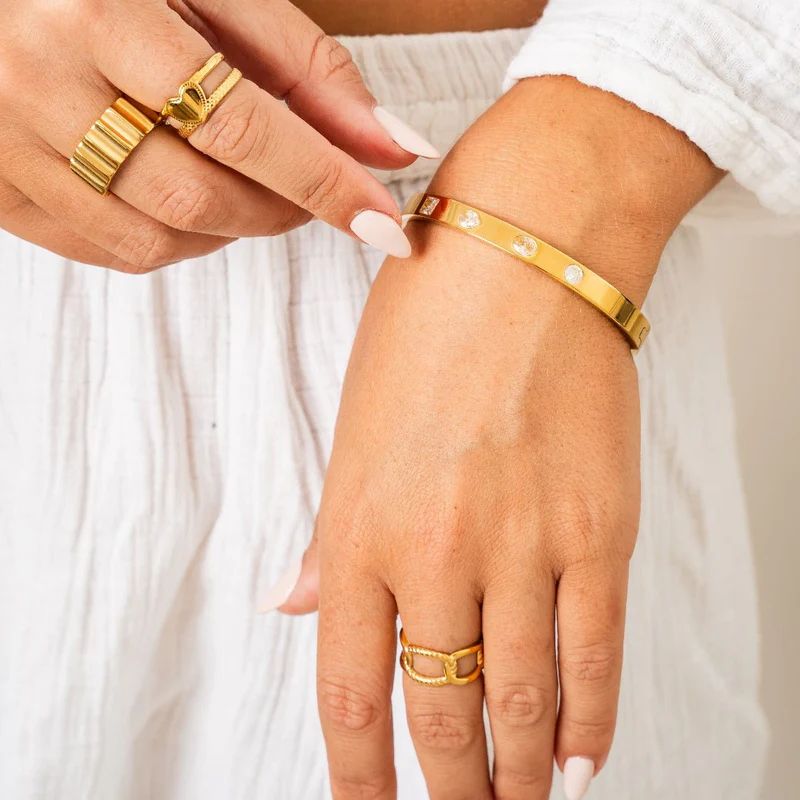 Anel Esther Banhado em Ouro 18k