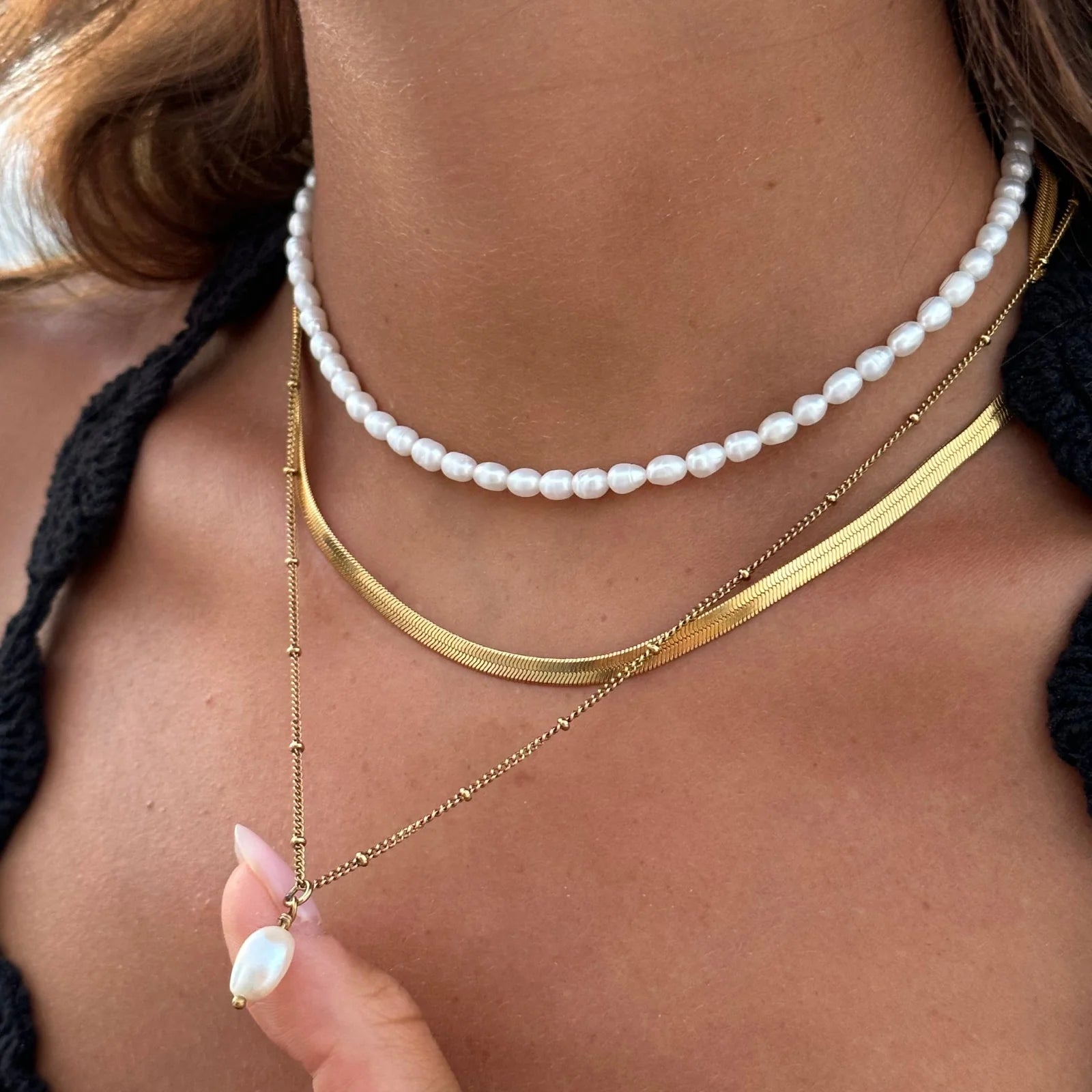 Colar Lume Triplo com Pérolas Banhado a Ouro 18k