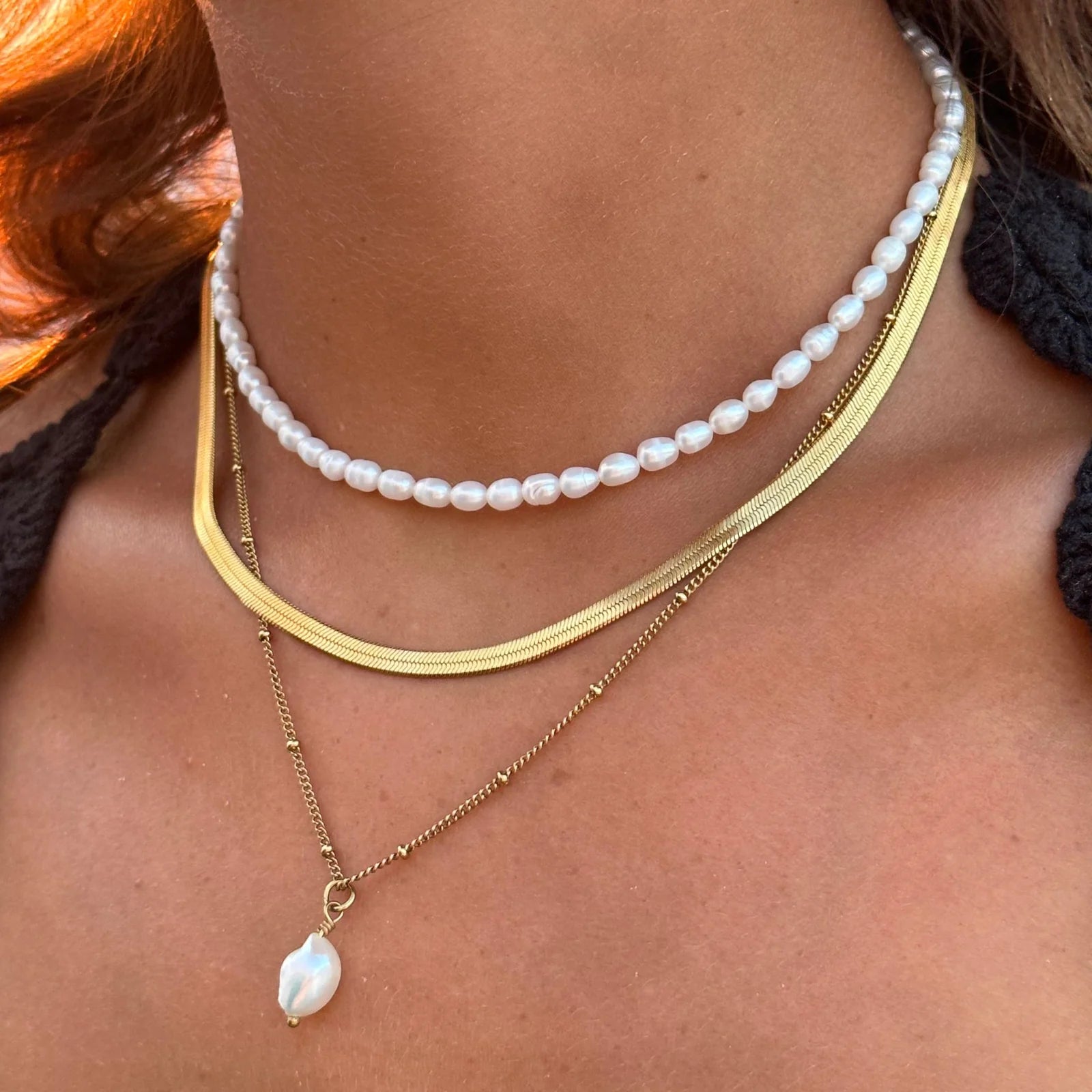 Colar Lume Triplo com Pérolas Banhado a Ouro 18k