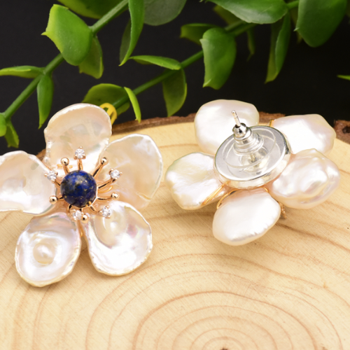 Brinco Flor com Pérolas Barrocas Naturais